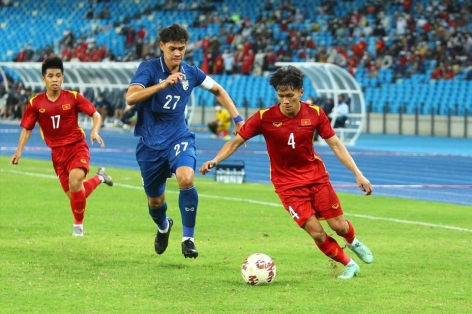 Sao HAGL về nước, U23 Việt Nam còn 2 thành viên mắc kẹt sau Dubai Cup