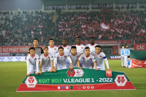 CLB Hải Phòng bất ngờ nhận hattrick danh hiệu ở V-League 2022