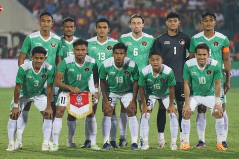 CĐV Indonesia bất ngờ chê bai đội nhà sau chiến thắng hủy diệt Đông Timor