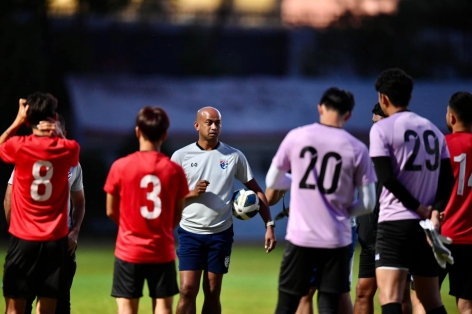 Trợ lý Thái Lan tuyên bố không cho U23 Việt Nam nhiều cơ hội để ghi bàn