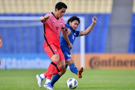 CĐV U23 Thái Lan: 'Chúng ta thi đấu giống như dân văn phòng vậy'