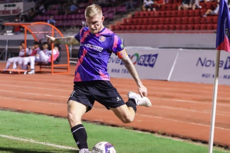 'Khốn khổ' vì ngoại binh, CLB V-League quyết mua gấp cựu sao U23 Úc