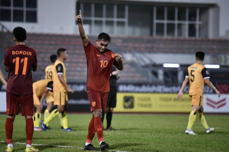 Tiền đạo số 1 ĐNÁ tự phá kỷ lục AFF Cup, khiến mọi đối thủ dè chừng