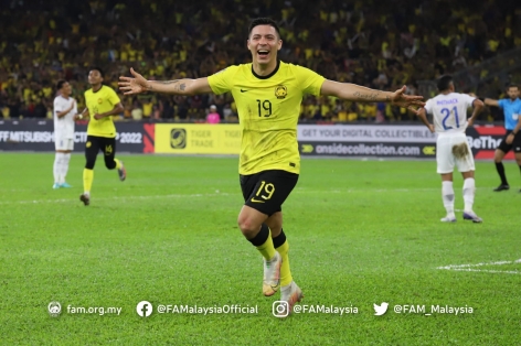 Sergio Aguero tỏa sáng, Malaysia phả hơi nóng lên ĐT Việt Nam