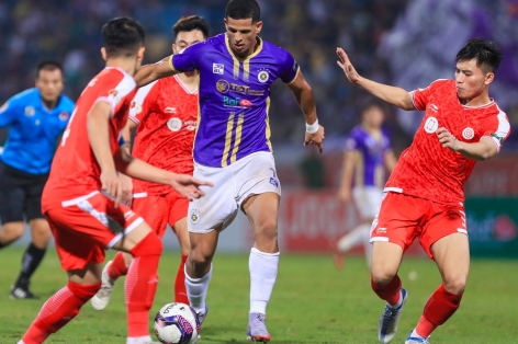 SVĐ Hàng Đẫy 'căng mình' khi 3 CLB sử dụng tại V-League 2023