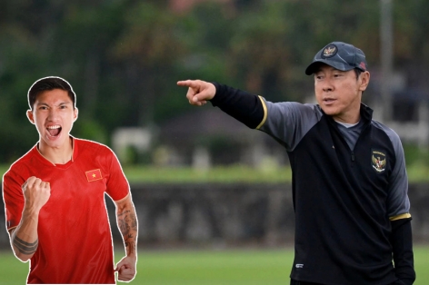 HLV Shin Tae-yong đăng hình Văn Hậu 'chơi xấu', đòi trọng tài công bằng