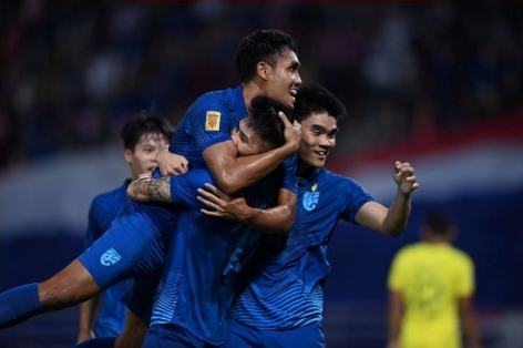 CĐV Thái Lan 'ngồi trên đống lửa' khi gặp Việt Nam ở chung kết AFF Cup