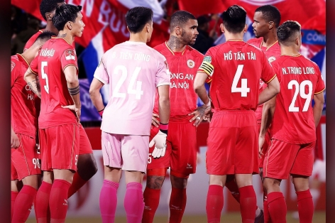 Lộ diện đại gia V-League được HLV Philippe Troussier 'ưu ái' nhất