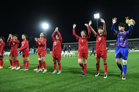 Quốc ca Việt Nam lần đầu tiên vang lên tại sân chơi World Cup 11 người