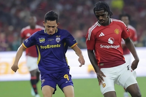 Trực tiếp ASEAN All-Stars 0-0 MU: Hai Long tỏa sáng