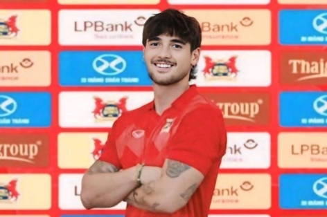 Chia tay Ninh Bình FC, tiền vệ Tây Ban Nha về quê nhà thi đấu