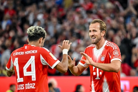 Harry Kane lập hattrick, Bayern Munich đại thắng Leipzig