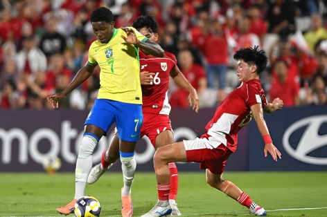 Xé lưới Indonesia ở World Cup, thần đồng Brazil sắp đến Man City