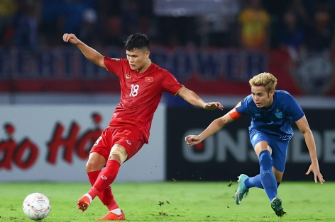 HLV Thái Lan khen 'hung thần' của ĐT Việt Nam là cầu thủ hay nhất