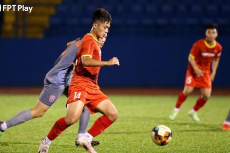 U23 Việt Nam ra quân, đối đầu với sức mạnh U23 Singapore