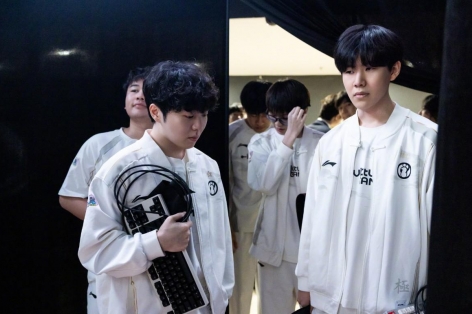 IG chiến thắng với tâm điểm 'ba pha tấu hề' tới từ Rookie