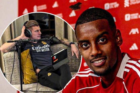 Toni Kroos: 'Liverpool thừa tiền mới mua Isak'