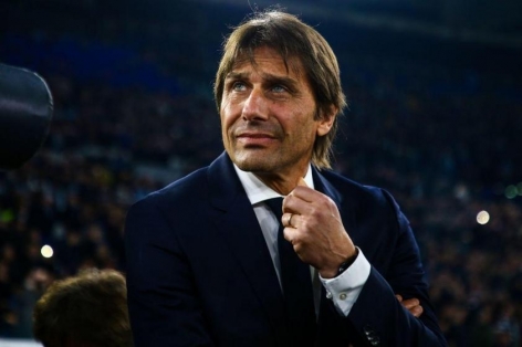 Conte thúc giục Napoli cướp mục tiêu của Arsenal và Man Utd