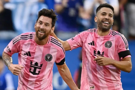 HLV Inter Miami: 'Messi hạnh phúc nhất khi được chơi bóng'