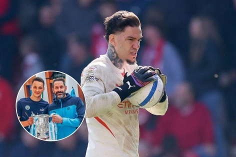 Ederson sắp rời Etihad, Man City chọn mua thủ môn mới