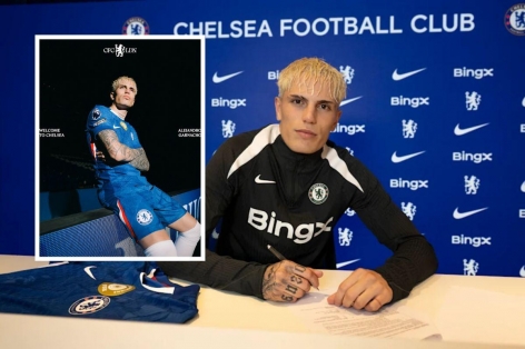 Garnacho chính thức gia nhập Chelsea