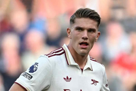 Viktor Gyokeres như 'tàng hình' trước Liverpool
