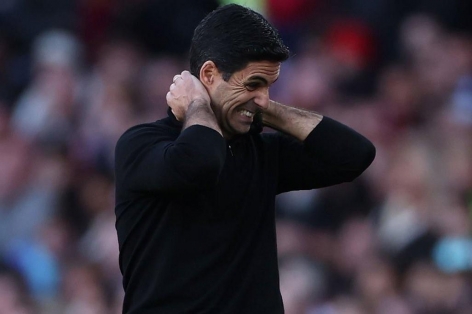 Arteta bất ngờ bị chê vì 'quá an toàn'