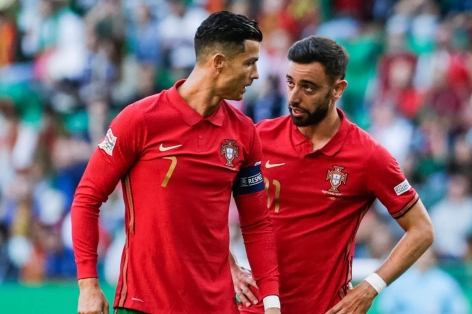 Bruno Fernandes công khai nói Ronaldo sai lầm