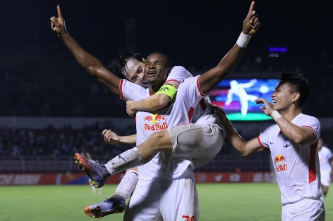 Báo Trung Quốc thán phục HAGL, tự xấu hổ về 2 CLB nhà tại AFC Champions League 2022
