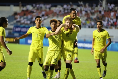 CĐV Đông Nam Á 'đòi' trao luôn cúp cho Malaysia ở giải có U23 Việt Nam góp mặt