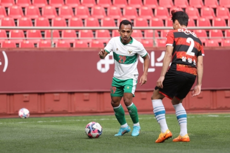'Đối thủ lớn nhất' của U23 Việt Nam nhận thất bại 'đáng xấu hổ' ở Hàn Quốc