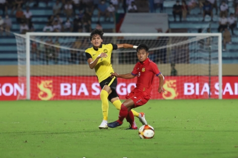 Sao châu Âu tỏa sáng, U23 Malaysia vượt mặt Thái Lan trên BXH