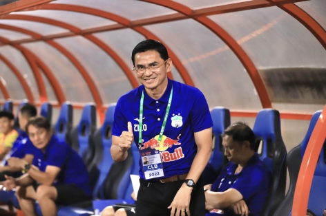 HLV Kiatisak chỉ đích danh 2 đội bóng vào chung kết AFF Cup 2022