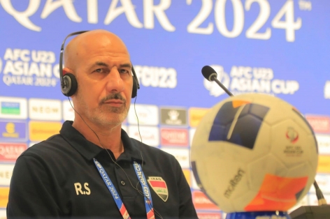 HLV U23 Iraq: 'U23 Việt Nam rất mạnh nhưng...'