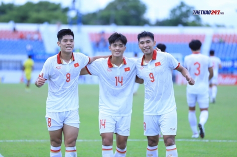 CĐV Đông Nam Á đưa U23 Việt Nam lên mây xanh sau khi tiến thẳng vào chung kết