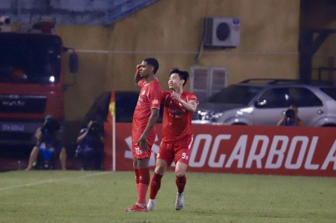 Trực tiếp CAHN 3-0 Hà Nội: Đẳng cấp của Alan