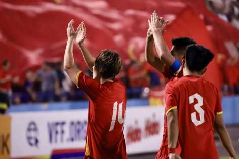 Viktor Lê lập công, U23 Việt Nam thắng 2-0 Bangladesh ngày ra quân