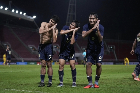 Thắng 'điên rồ' Malaysia, U23 Thái Lan có vé dự VCK U23 châu Á 2026