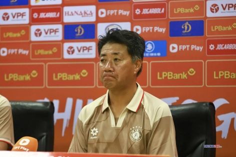 Hà Nội vẫn chưa thắng, tân HLV Hà Nội FC bất ngờ nhắc tới ông Makoto Teguramori