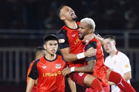 Rượt đuổi điên rồ, Ninh Bình đánh bại Công an TPHCM trong trận cầu 7 bàn thắng