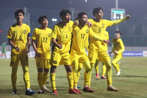 Malaysia lại thắng đậm 5-0, áp sát ngôi đầu bảng của U17 Việt Nam