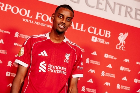 Isak ra mắt Liverpool, sẵn sàng chinh phục Champions League
