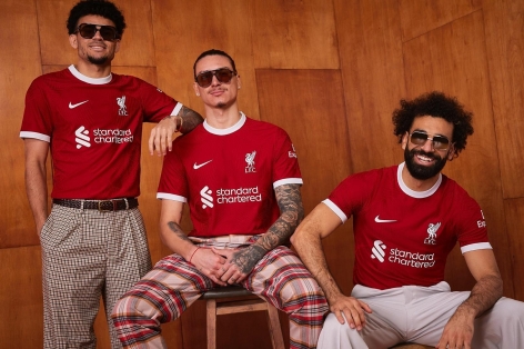 Salah chỉ trích CĐV Liverpool vì thiếu tôn trọng 2 danh thủ