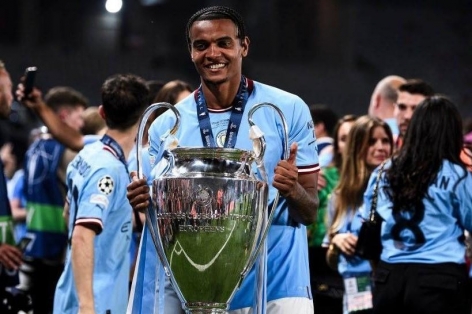 Nhà vô địch Champions League sắp rời Man City