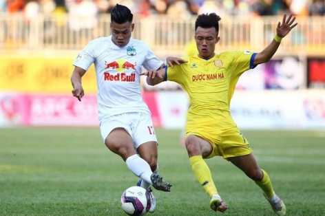 V-League có thể xảy ra kịch bản 'điên rồ nhất lịch sử' nếu HAGL không thắng Nam Định