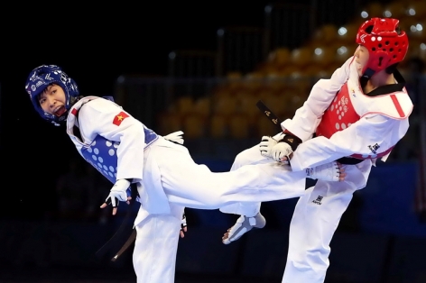 Ngược dòng nghẹt thở, Trương Thị Kim Tuyền giành vé tứ kết ASIAD 19
