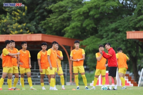 U23 Việt Nam tập sút penalty cho trận bán kết giải Đông Nam Á