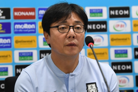 HLV U23 Hàn Quốc: 'Tôi không nghĩ U23 Việt Nam may mắn'