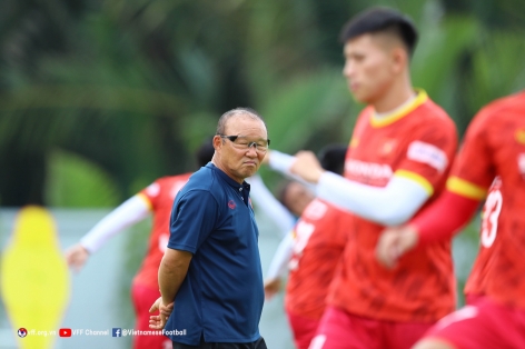 HLV Park Hang Seo bất ngờ 'phá lệ' khiến nhiều người ngỡ ngàng