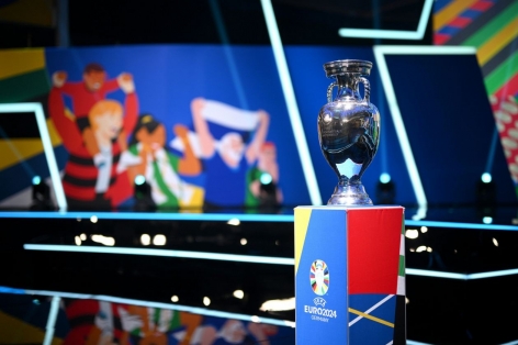 Lịch bóng đá vòng loại EURO 2024 đêm nay 23/3: Tưng bừng siêu đại chiến, Ronaldo xuất kích